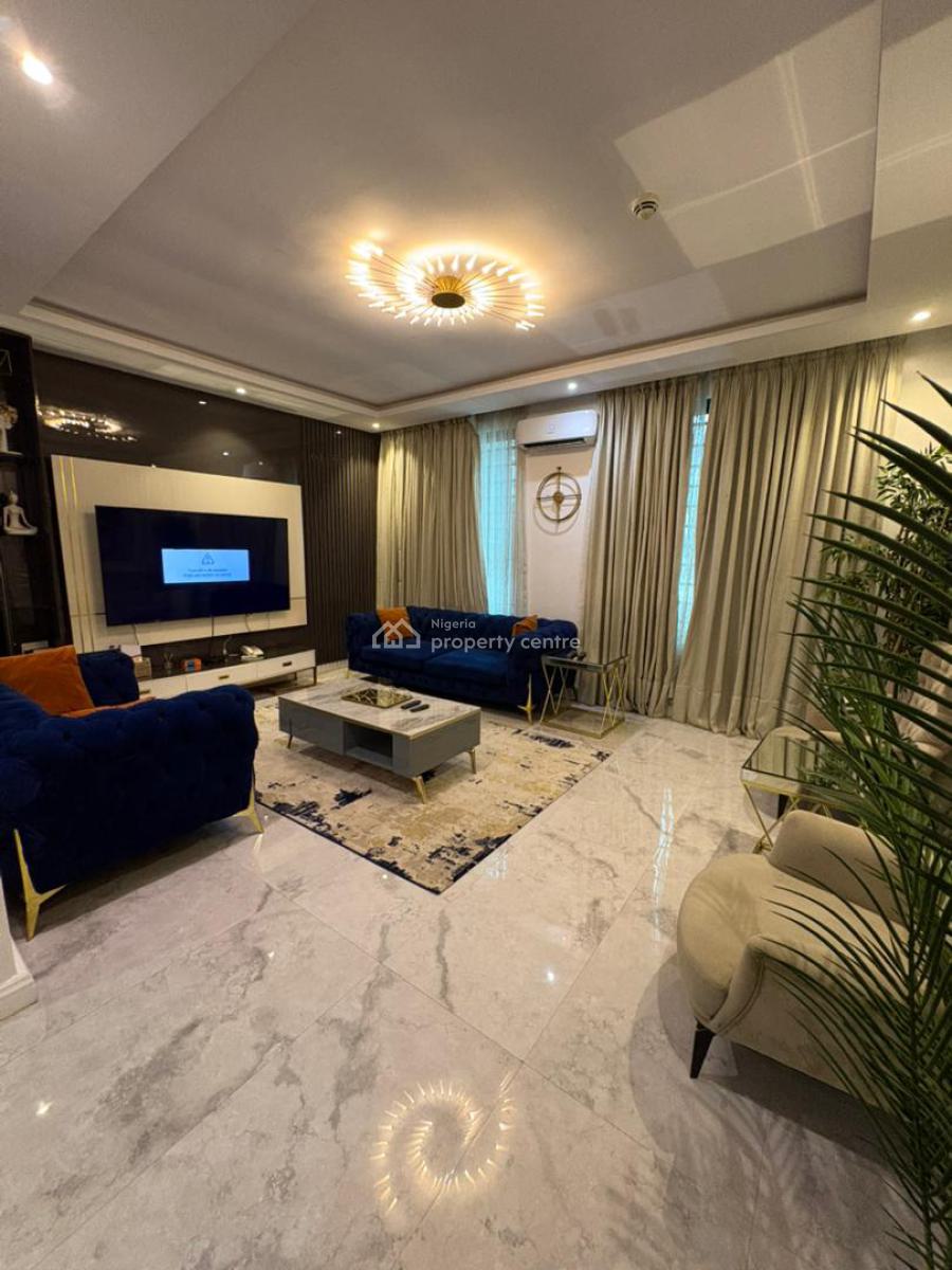 Stunning 3-bedroom Maisonette with Swimming Pool & Gym, Ikoyi, Lagos, Flat / Apartment Short Let