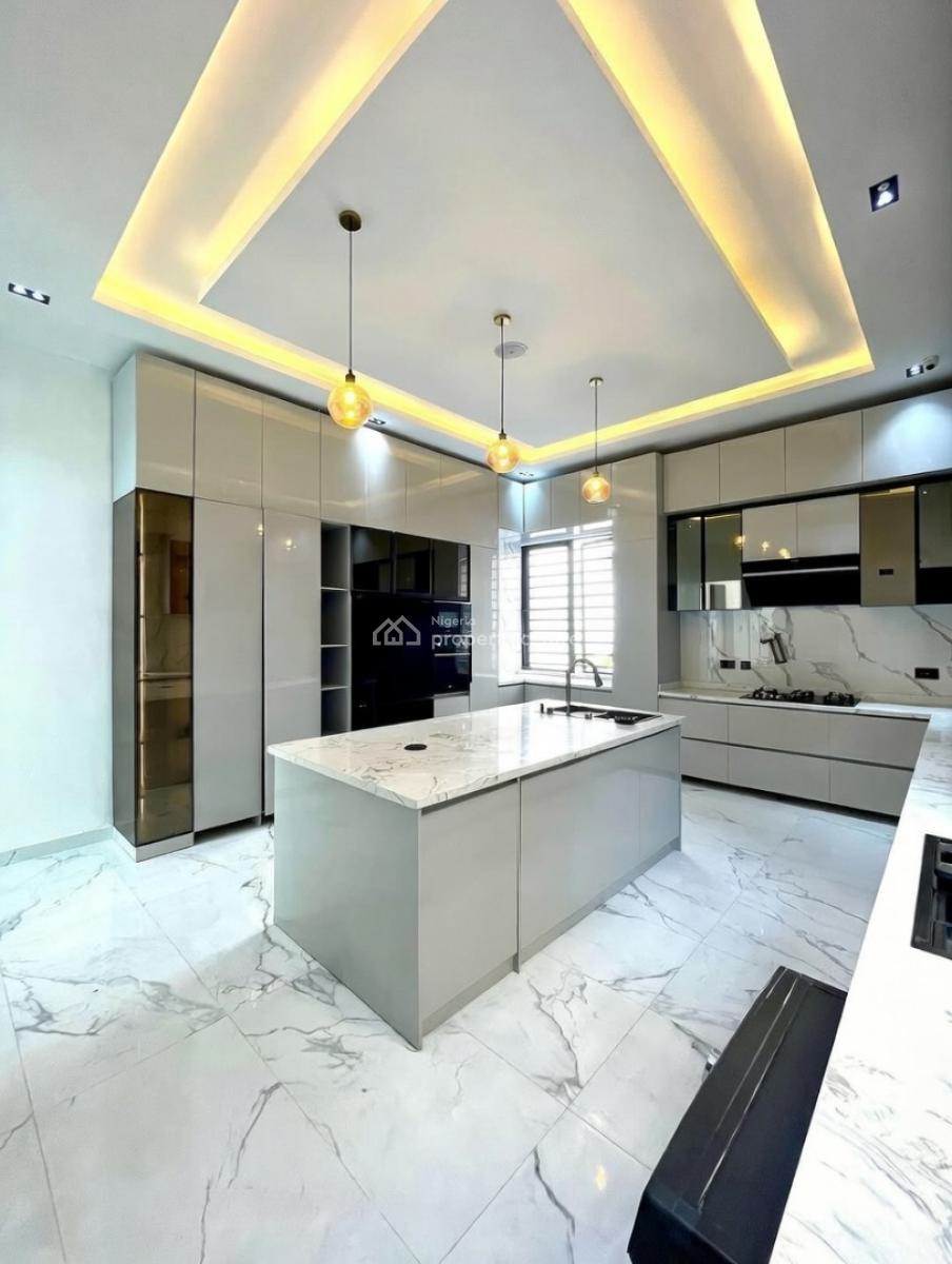 Premium 6 Bedroom Detached House, Ikota, Lekki, Lagos, Detached Duplex for Sale