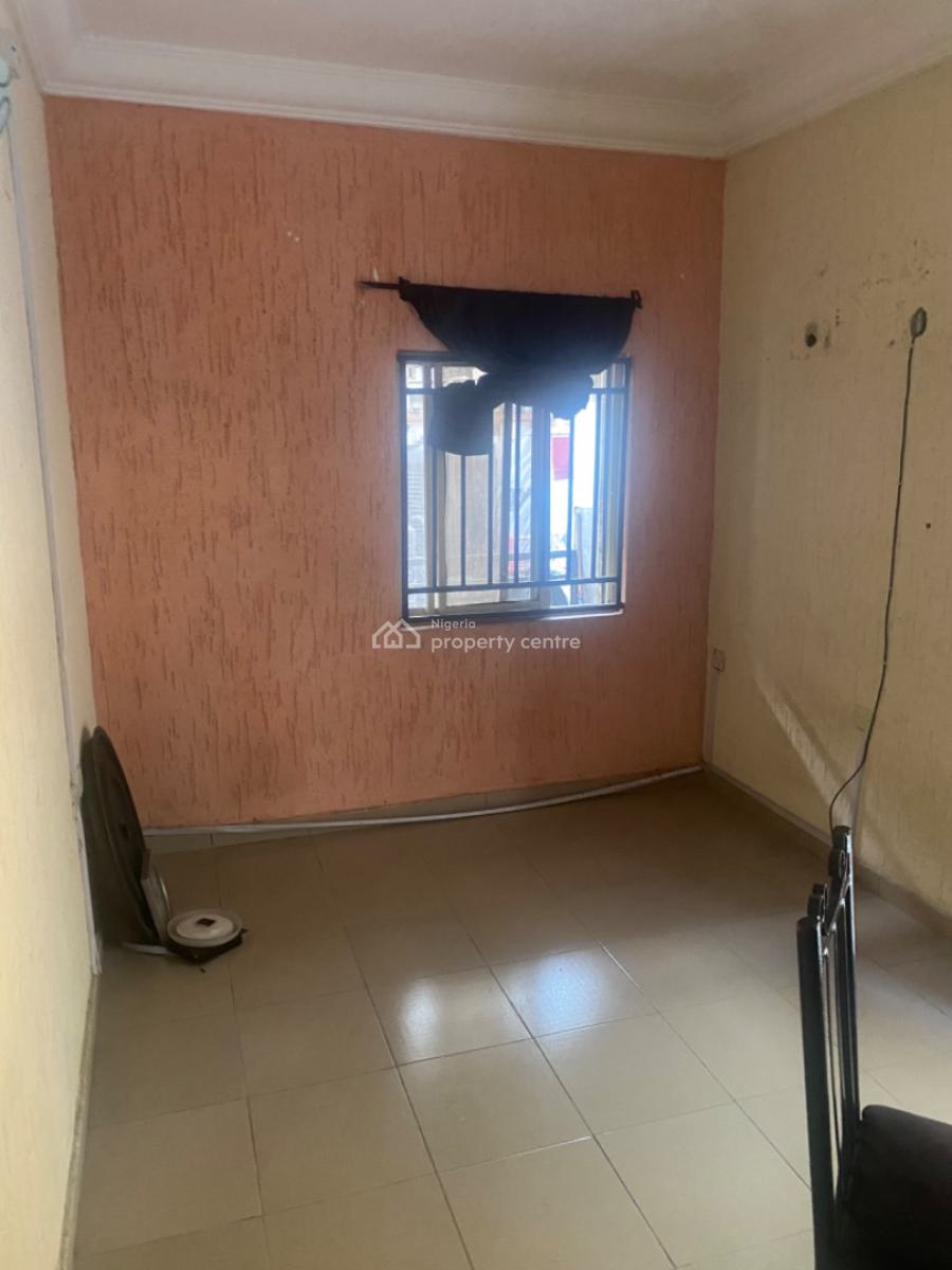 a Nice Self Contain, Lekki, Lagos, Self Contain (single Rooms) for Rent