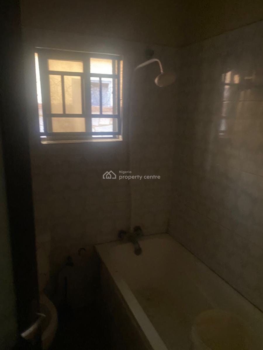 a Nice Self Contain, Lekki, Lagos, Self Contain (single Rooms) for Rent
