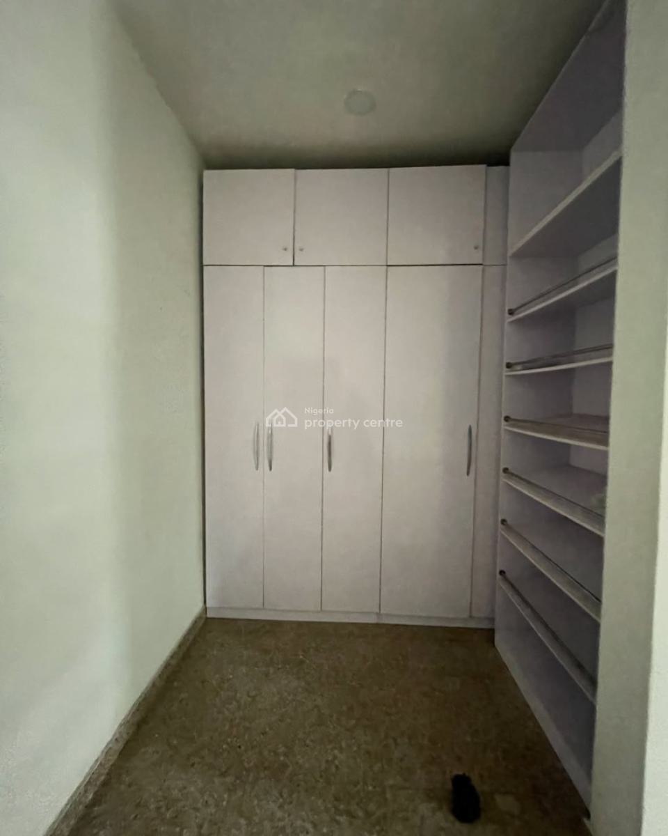 Serviced 4 Bedroom Terrace in a Secured Estate, Ikota, Lekki, Lagos, Terraced Duplex for Rent