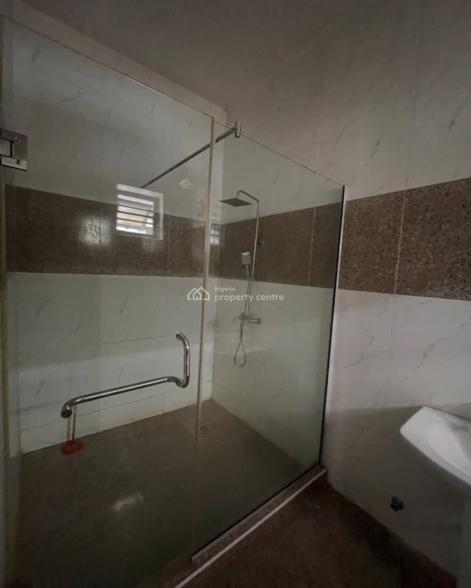 Serviced 4 Bedroom Terrace in a Secured Estate, Ikota, Lekki, Lagos, Terraced Duplex for Rent