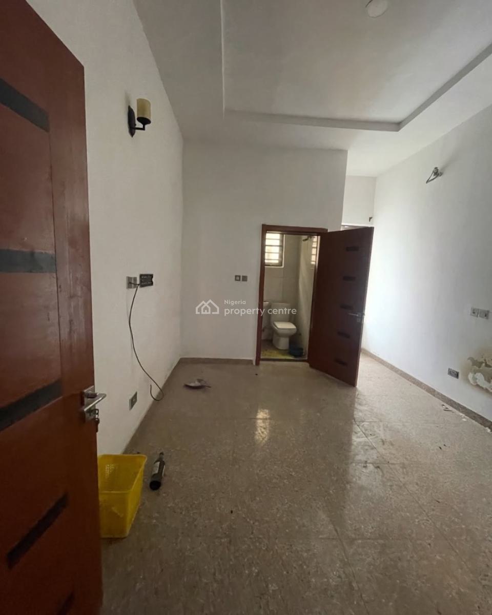 Serviced 4 Bedroom Terrace in a Secured Estate, Ikota, Lekki, Lagos, Terraced Duplex for Rent