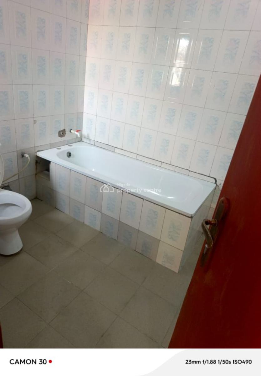 Well Renovated 4 Bedroom Flat, Modern Facilities in Serene Estate, Omole Phase 1, Ikeja, Lagos, Flat / Apartment for Rent