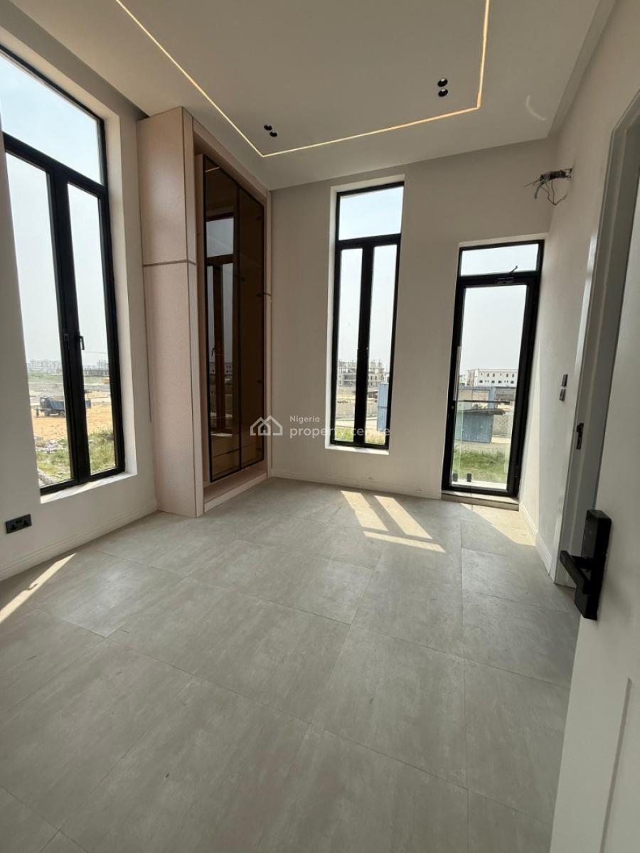 5 Bedrooms Fully Detached Duplex, Lekki Phase 1, Lekki, Lagos, Detached Duplex for Sale