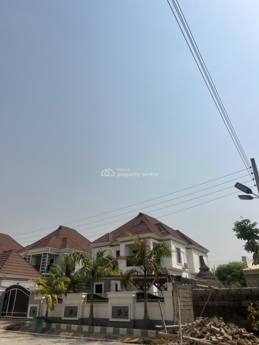 Standard 4-bedroom Duplex, Von Axis, Airport Rd., Lugbe District, Abuja, Detached Duplex for Sale
