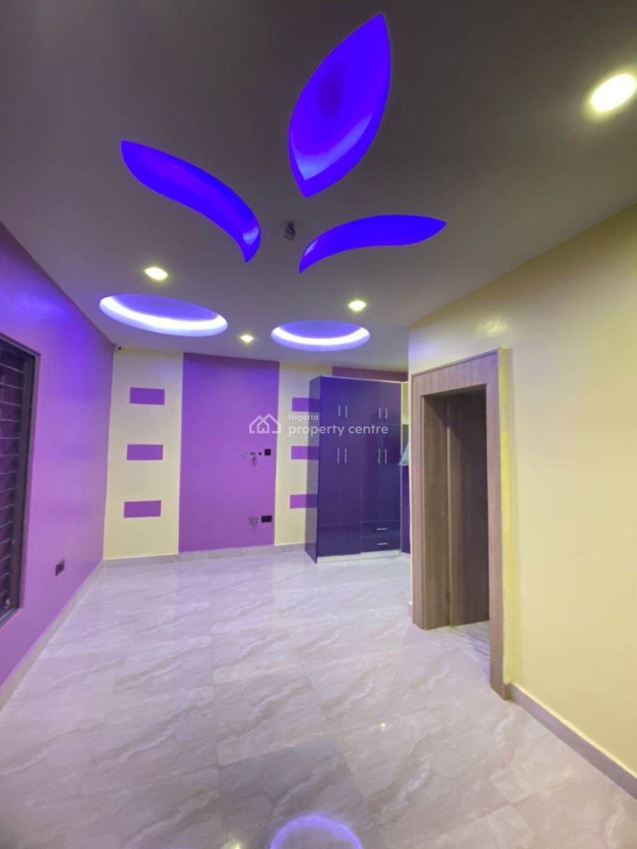 Standard 4-bedroom Duplex, Von Axis, Airport Rd., Lugbe District, Abuja, Detached Duplex for Sale