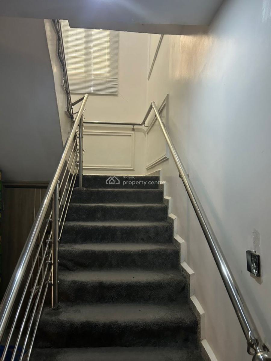 Standard 4-bedroom Duplex, Von Axis, Airport Rd., Lugbe District, Abuja, Detached Duplex for Sale