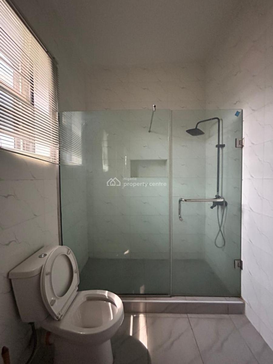 2-bedroom Apartment, Ologolo, Lekki, Lagos, Flat / Apartment for Rent