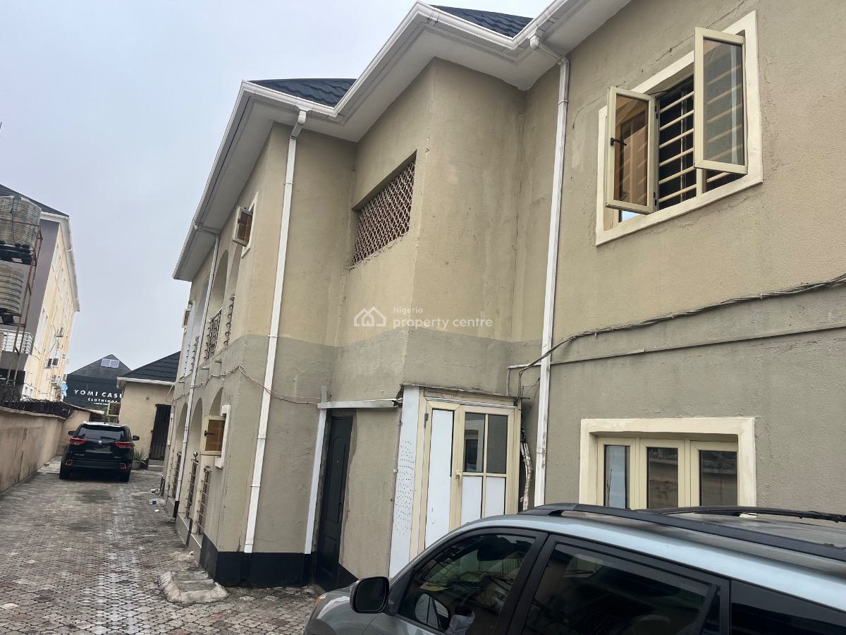 Well Maintained 3 Bedroom Apartment, Idado, Lekki, Lagos, Flat / Apartment for Rent