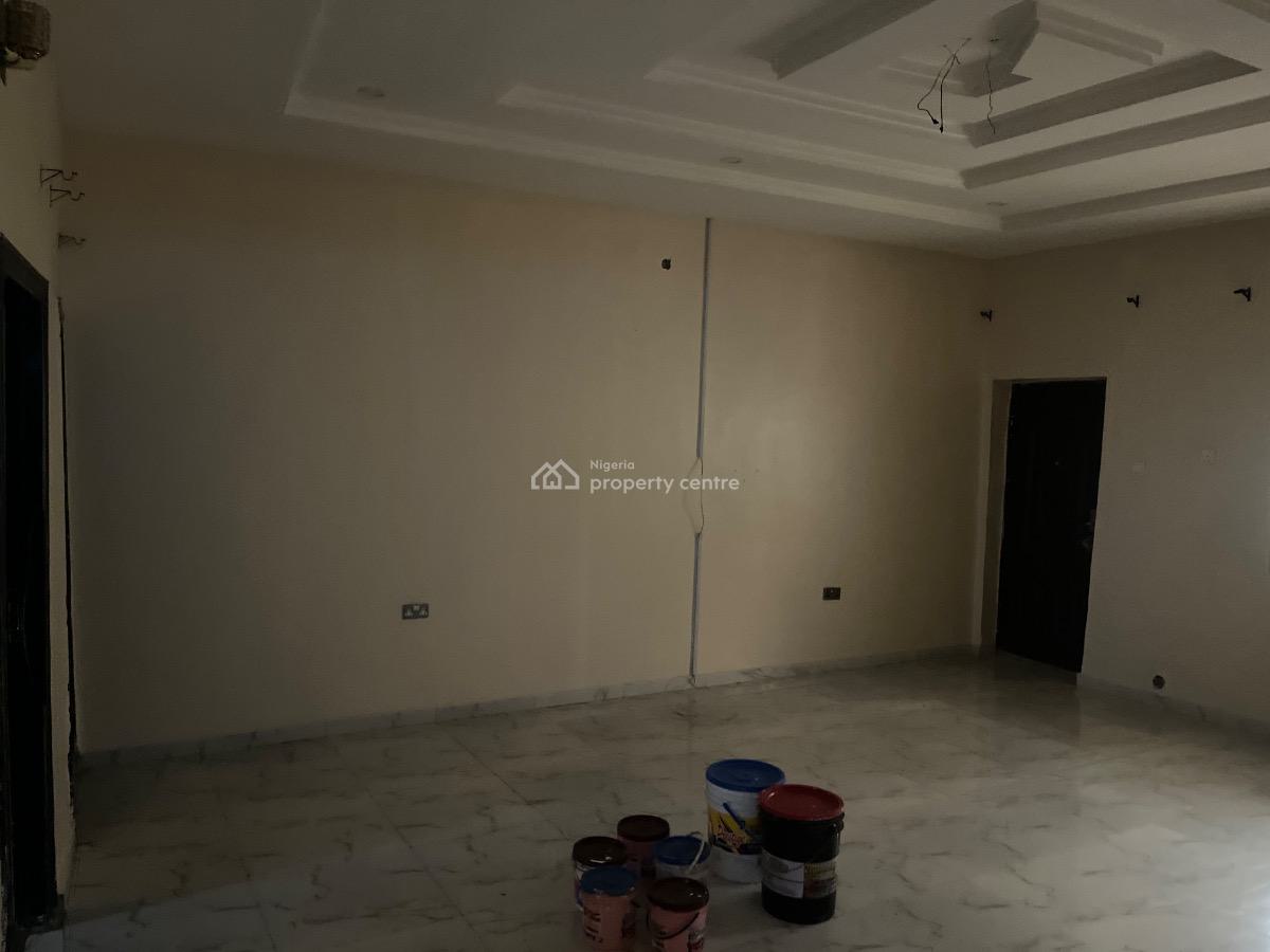 Well Maintained 3 Bedroom Apartment, Idado, Lekki, Lagos, Flat / Apartment for Rent