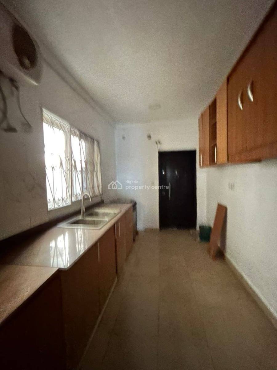 4-bedroom Semi-detached House, Ologolo, Lekki, Lagos, Semi-detached Duplex for Rent