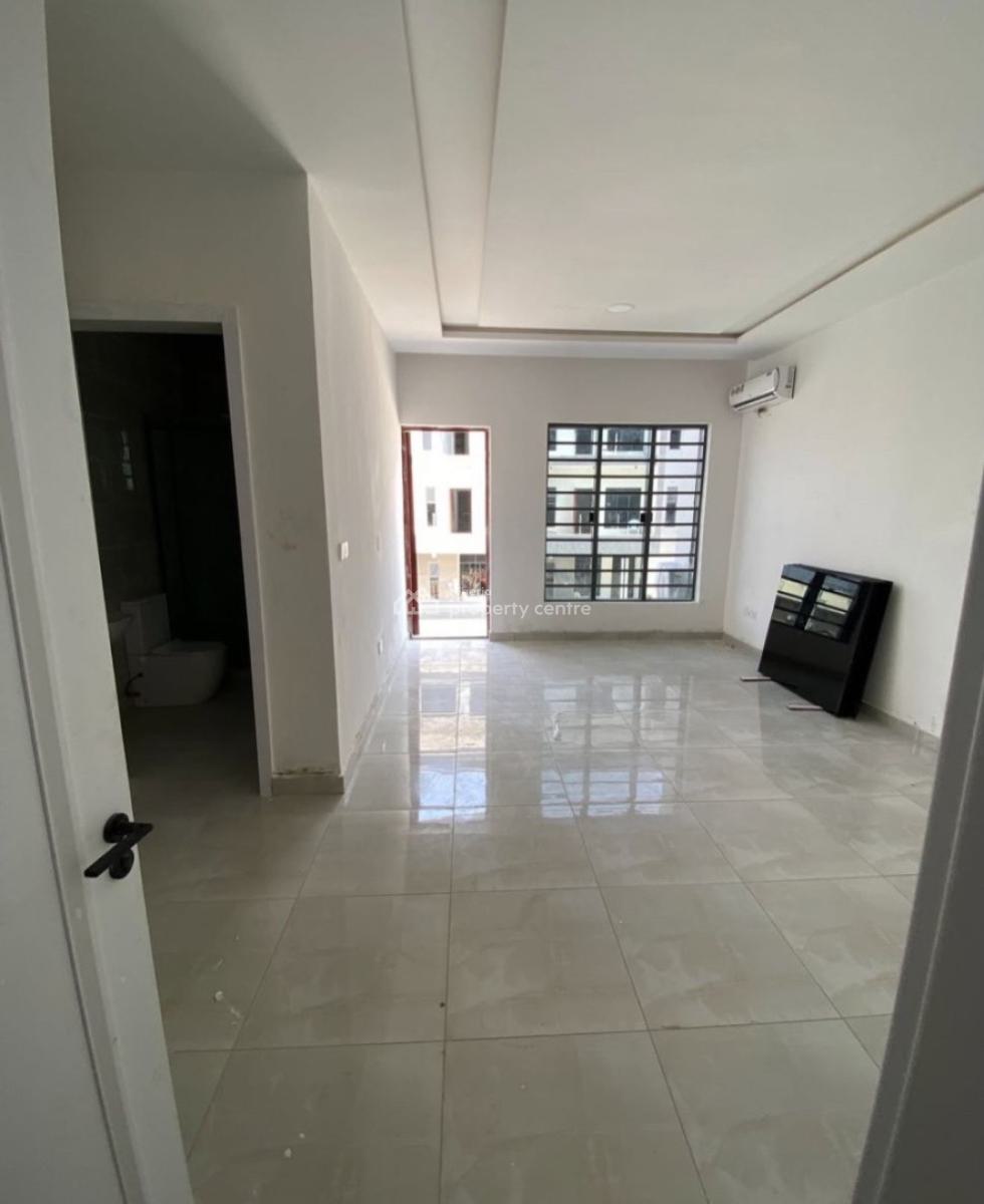 Fully Aerviced 3 Bedroom Apartment in a Secured Estate, Ikoyi, Lagos, House for Rent