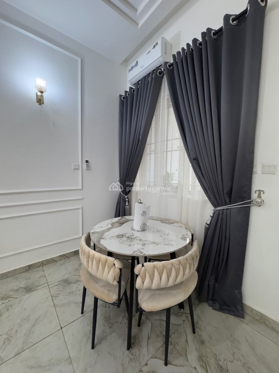 2 Bedroom Serviced Apartment, 3rd Avenue, Gwarinpa, Abuja, Flat / Apartment for Rent