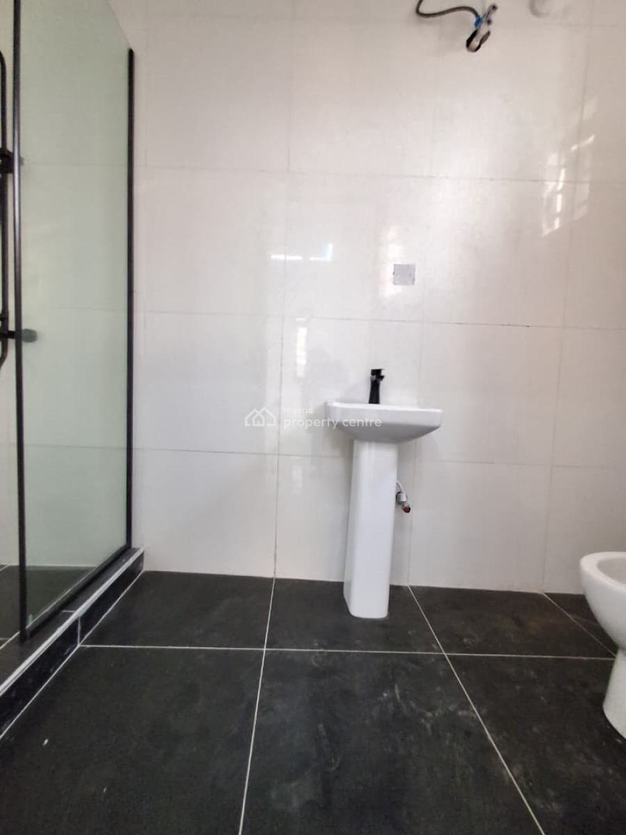 Beautiful 3 Bedroom Terrace Duplex in a Secure Environment, Sangotedo, Ajah, Lagos, Terraced Duplex for Sale