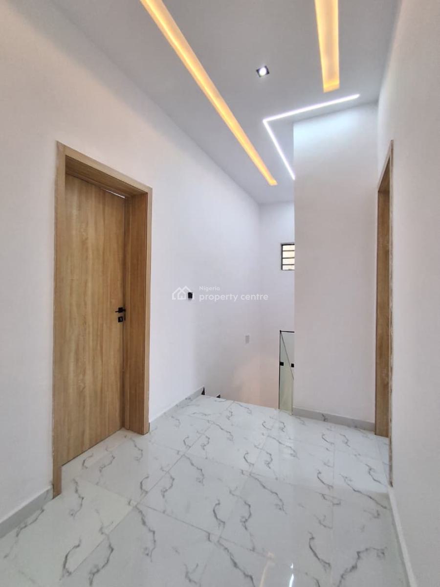 Beautiful 3 Bedroom Terrace Duplex in a Secure Environment, Sangotedo, Ajah, Lagos, Terraced Duplex for Sale