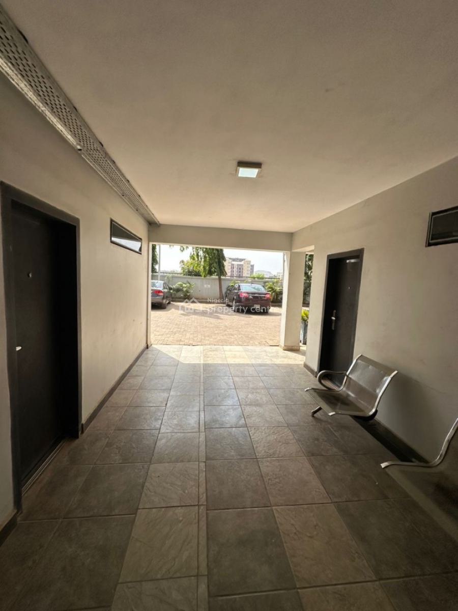 Prime 40 Sqm Shop/office Space, Ademola Adetokunbo, Wuse 2, Abuja, Plaza / Complex / Mall for Rent