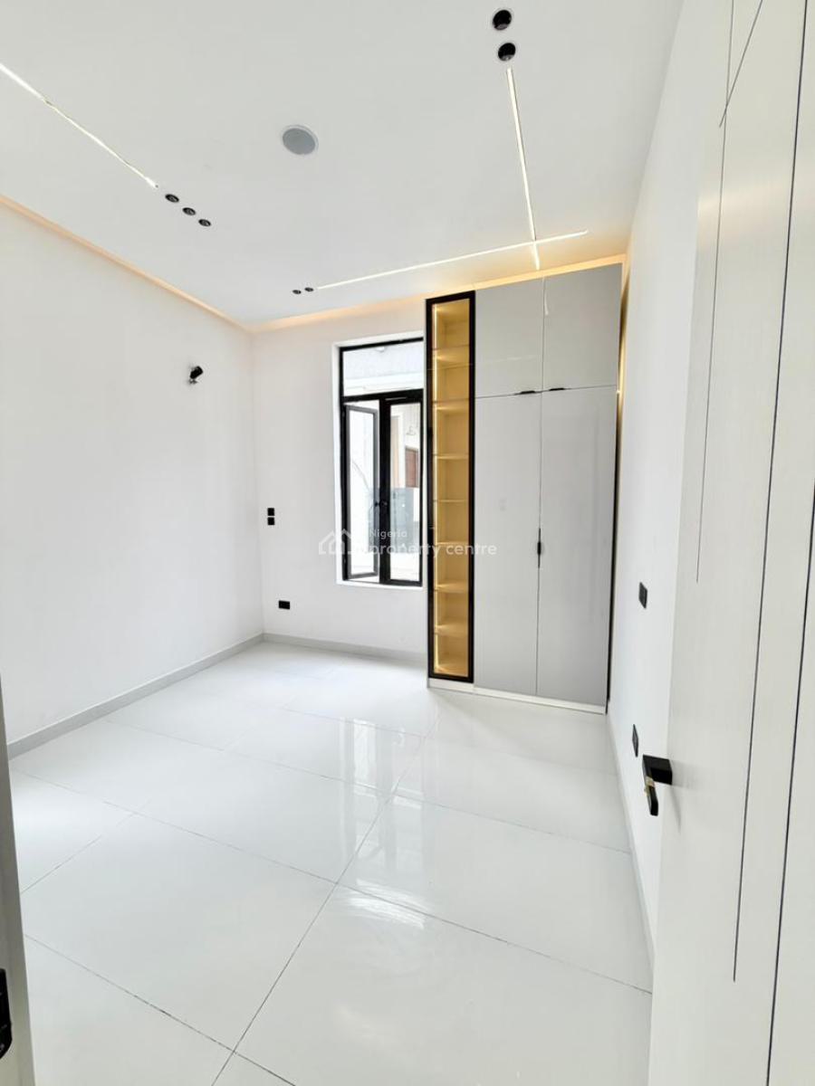 Beautifully Built 5 Bedroom Duplex with Swimming Pool, Chevron, Lekki, Lagos, Detached Duplex for Sale