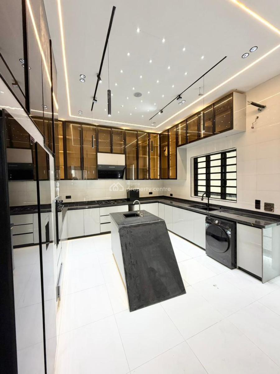 Beautifully Built 5 Bedroom Duplex with Swimming Pool, Chevron, Lekki, Lagos, Detached Duplex for Sale