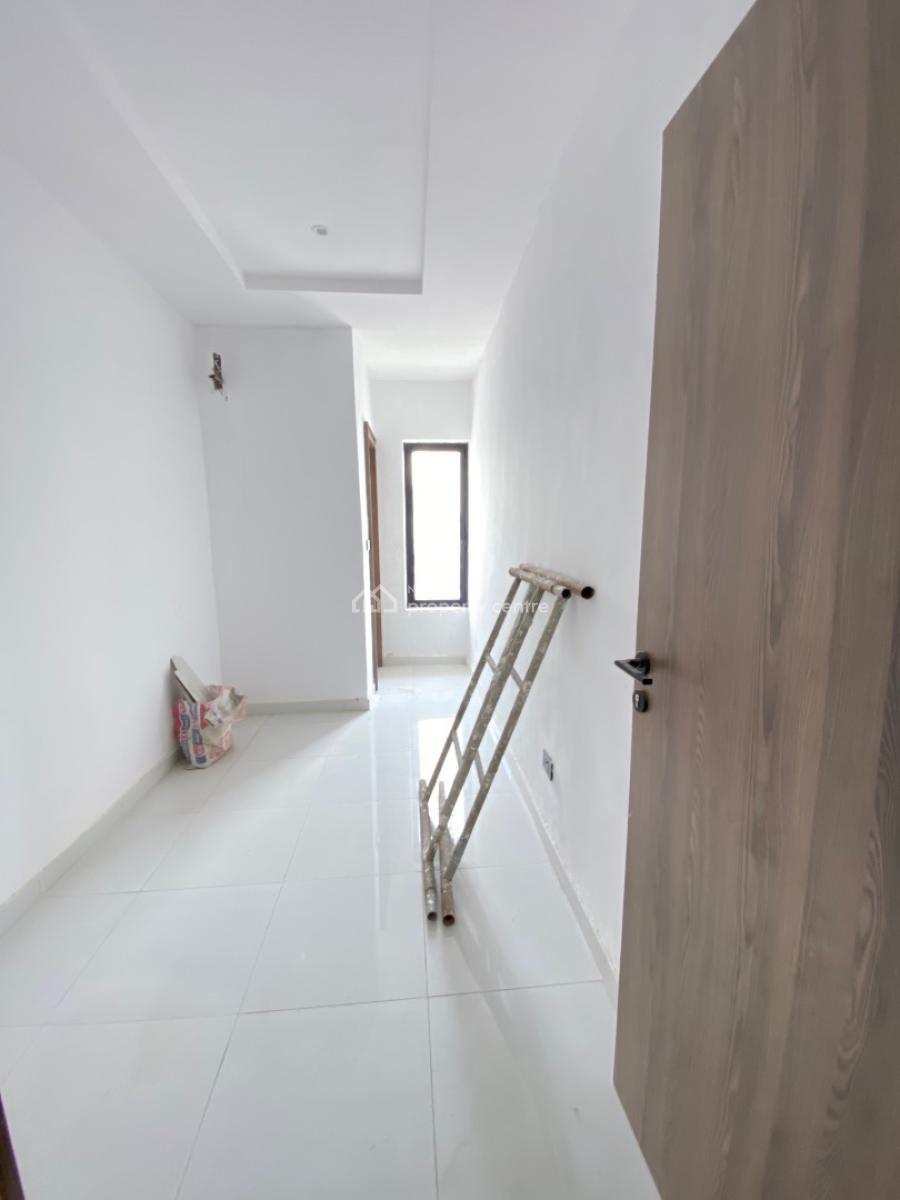 Newly Built 3 Bedroom Apartment Penthouse with Bq, Ikate Elegushi, Lekki, Lagos, Flat / Apartment for Sale