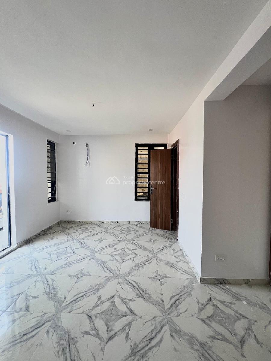 Well- Laid Out 2- Bedroom Apartment, Ologolo, Lekki, Lagos, Flat / Apartment for Sale