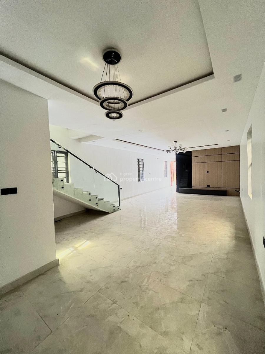Spacious 4-bedroom Fully Detached House + Bq, Ologolo, Lekki, Lagos, Detached Duplex for Sale
