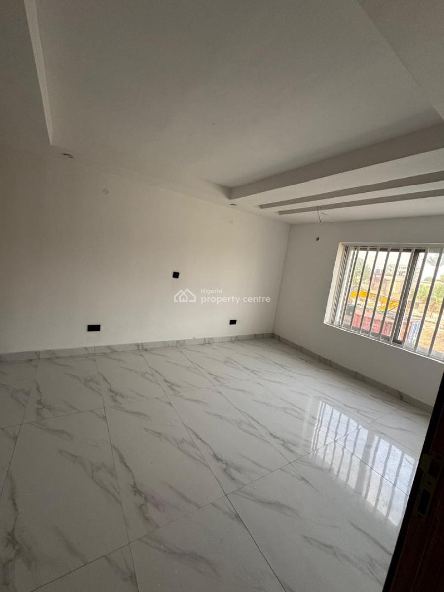 Lovely Waterfront  3 Bedroom Apartment, Off Alexander Road, Old Ikoyi, Ikoyi, Lagos, Flat / Apartment for Rent