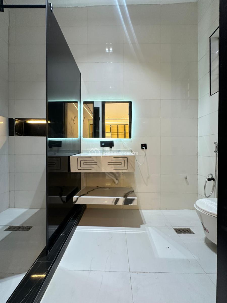 Exquisite Luxury Spacious 5 Bedroom Fully Detached Duplex with Bq, Chevron, Lekki, Lagos, Detached Duplex for Sale