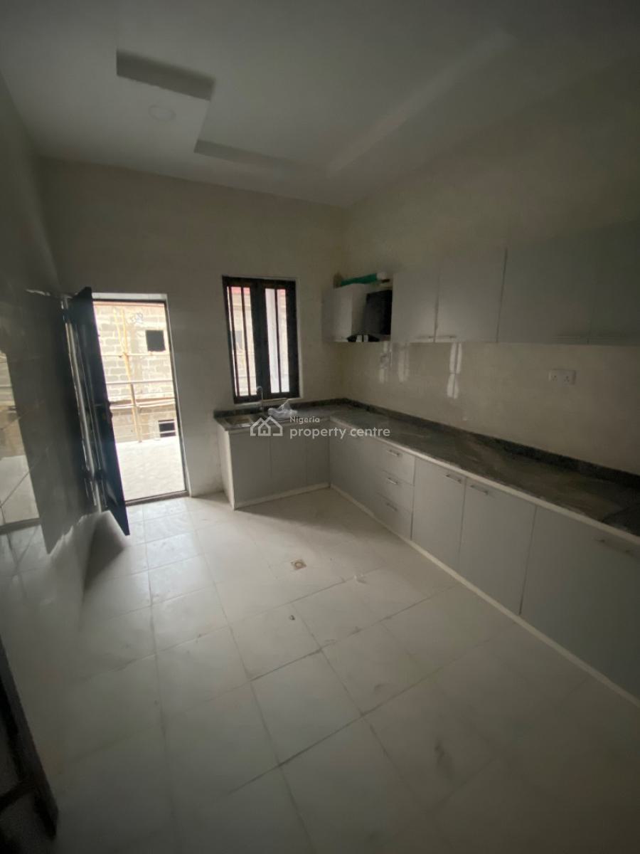 Spacious 2 Bedroom Apartment, Golf Road, Lakowe, Ibeju Lekki, Lagos, House for Rent
