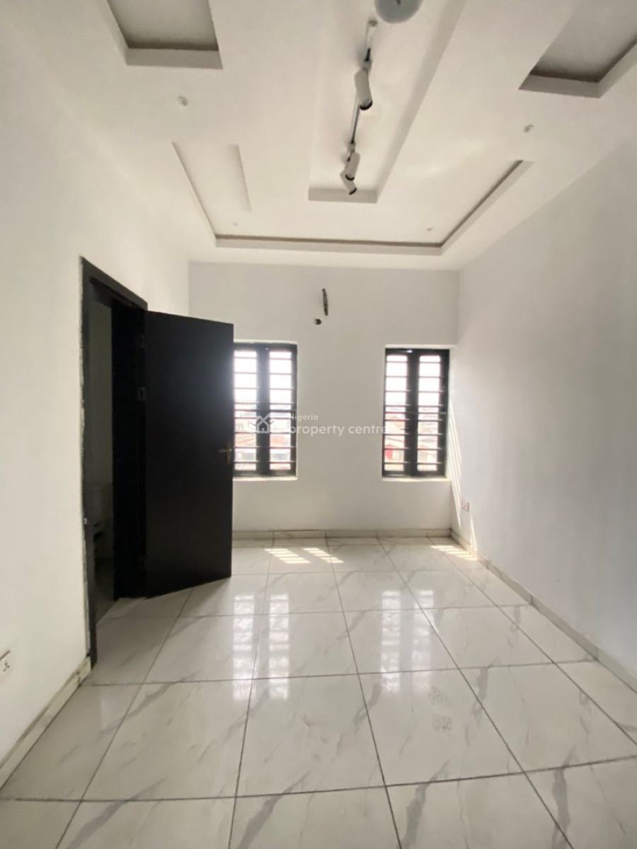 2 Bedroom, Ologolo, Lekki, Lagos, Flat / Apartment for Sale