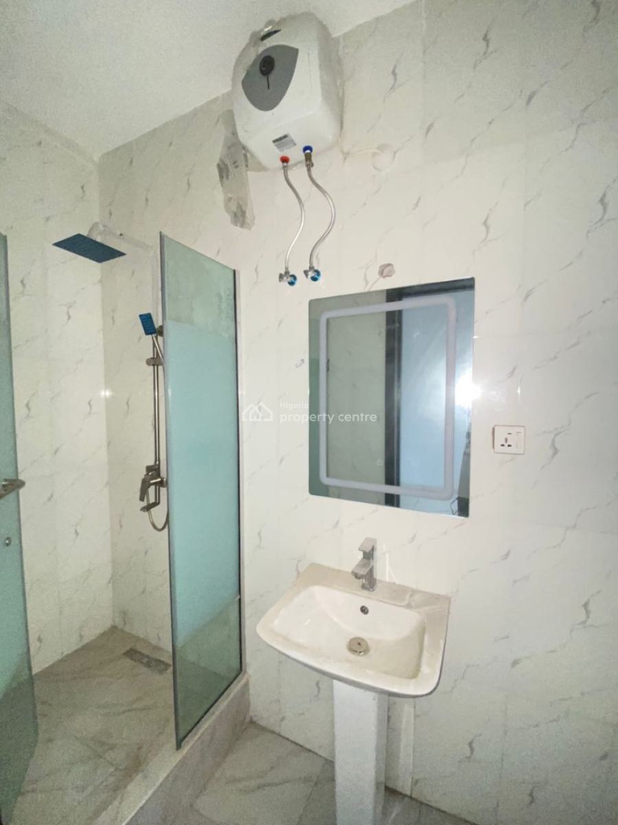 2 Bedroom, Ologolo, Lekki, Lagos, Flat / Apartment for Sale