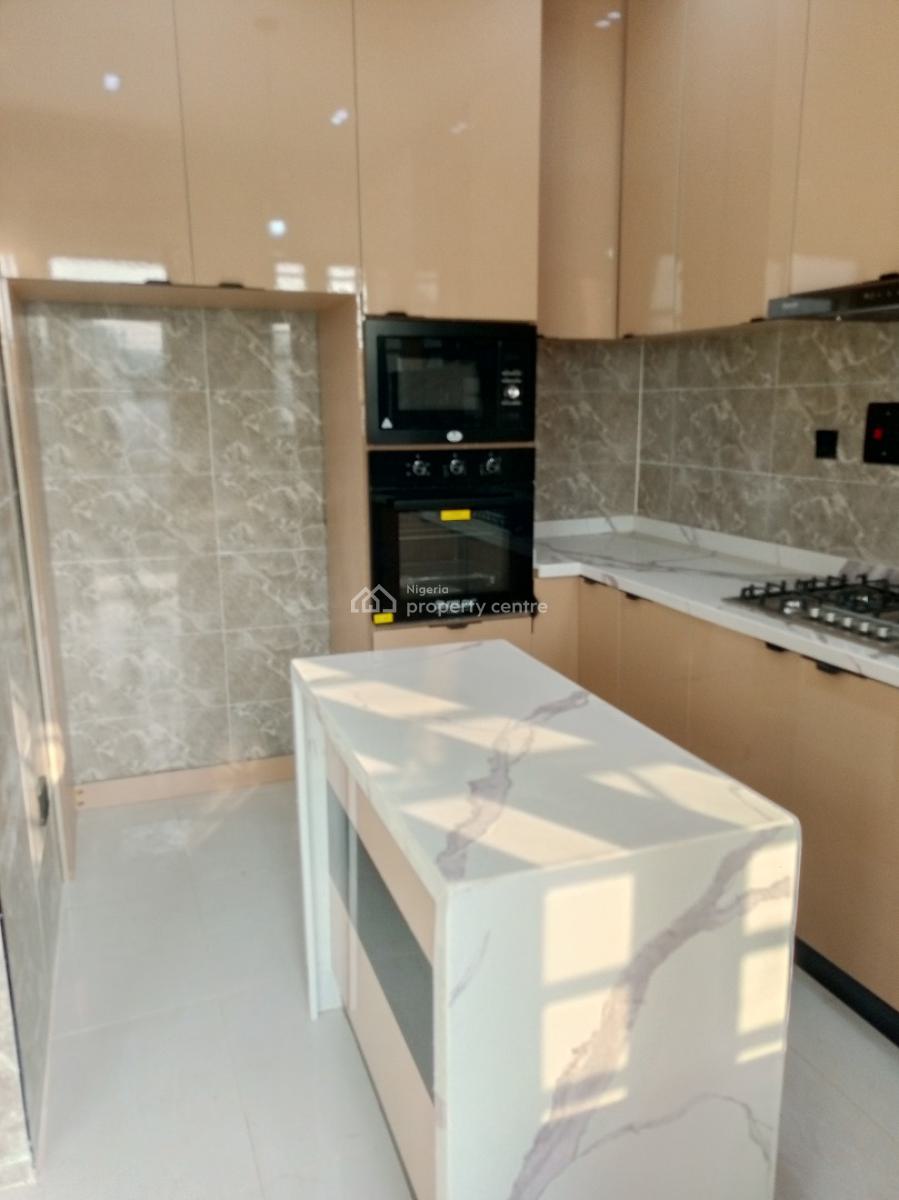 Luxury 2 Bedroom Apartment with 24 Hours Light, Ologolo, Lekki, Lagos, Flat / Apartment for Sale