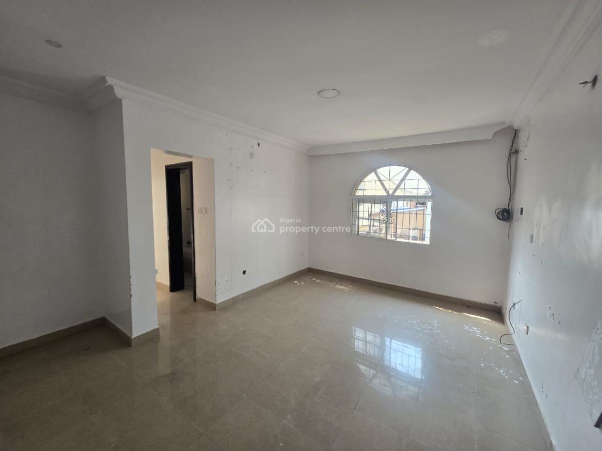 3-bedroom Apartment, Off Admiralty Road, Lekki Phase 1, Lekki, Lagos, Flat / Apartment for Rent