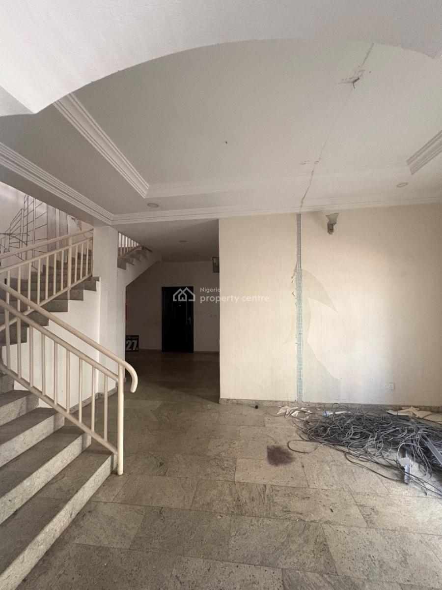 4 Bedrooms Semi Detached House with Bq and Security House, Lekki Phase 1, Lekki, Lagos, Commercial Property for Rent
