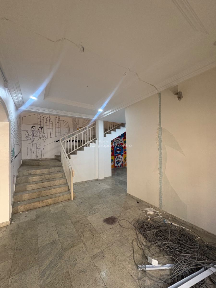 4 Bedrooms Semi Detached House with Bq and Security House, Lekki Phase 1, Lekki, Lagos, Commercial Property for Rent