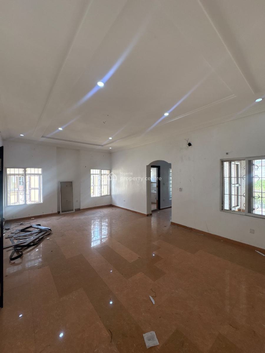 4 Bedrooms Semi Detached House with Bq and Security House, Lekki Phase 1, Lekki, Lagos, Commercial Property for Rent