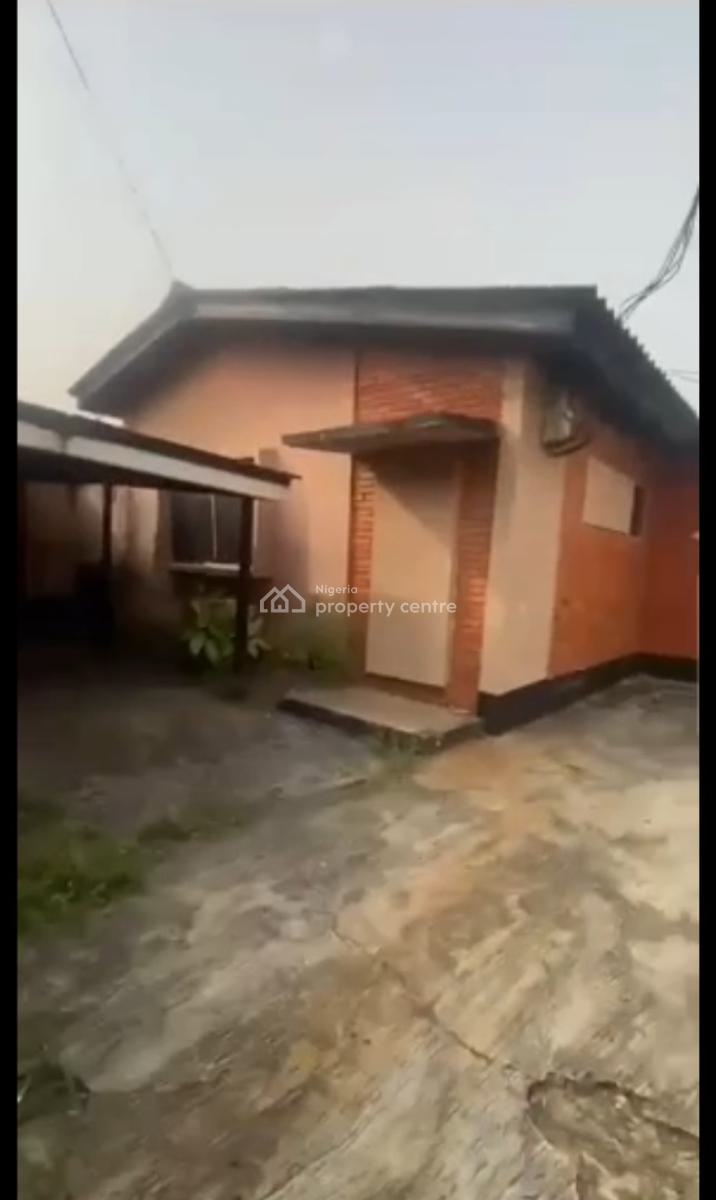 Vacant_4bedroom Detached Bungalow, with Mini Flat on    Land Size_500s, Off Bode Thomas, Surulere, Lagos, Detached Bungalow for Sale