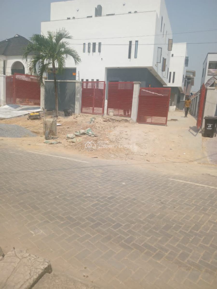 4 Bedroom Semi Detached Duplex with Bq in Gateway Zone, Magodo Phase 1, Gateway Zone,, Gra Phase 1, Magodo, Lagos, Semi-detached Duplex for Rent