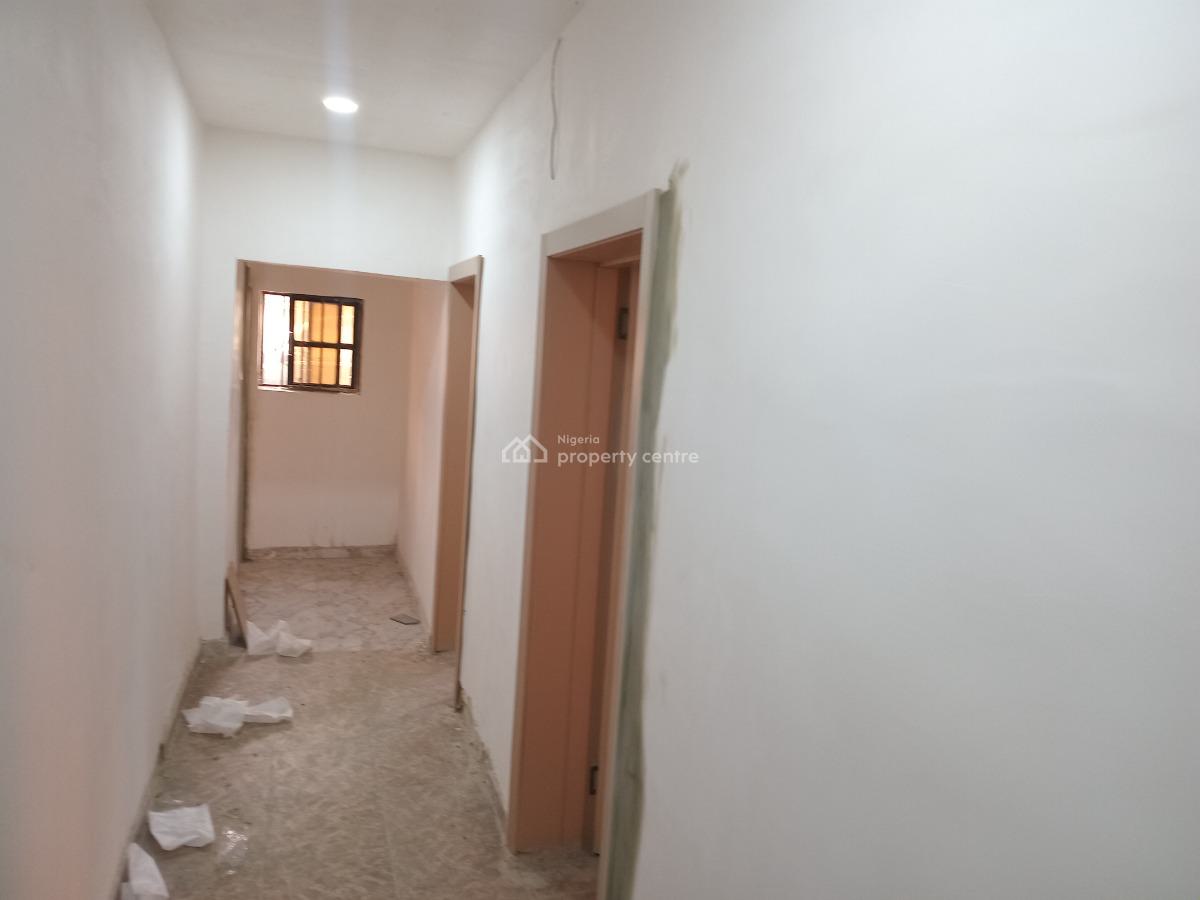4 Bedroom  Flat, By Lsdpc Estate, Adekunle, Yaba, Lagos, Flat / Apartment for Rent