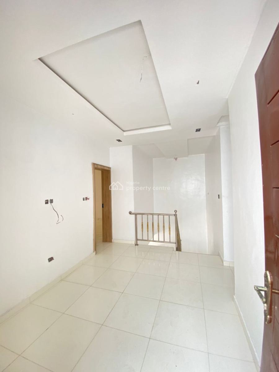 4 Bedroom, Ologolo, Lekki, Lagos, Semi-detached Duplex for Sale