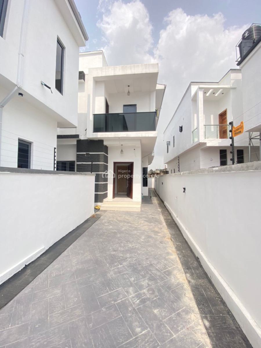 4 Bedroom, Ologolo, Lekki, Lagos, Semi-detached Duplex for Sale