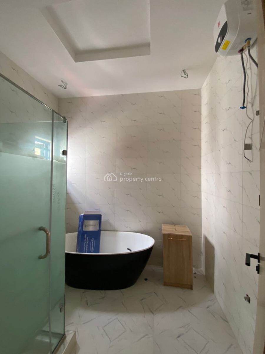 4 Bedroom, Ologolo, Lekki, Lagos, Semi-detached Duplex for Sale