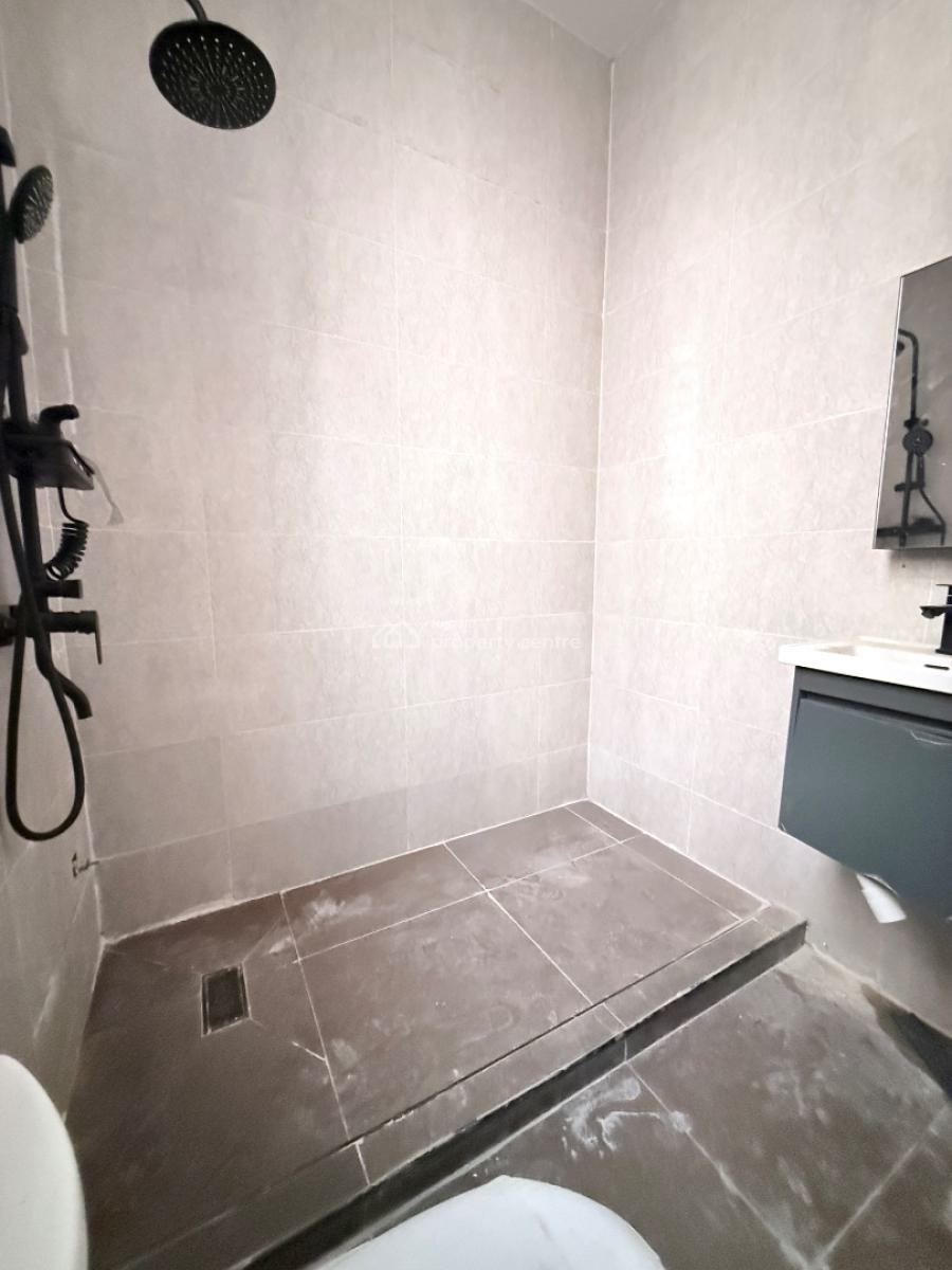 Newly Built 3-bedroom Apartment, Lekki Phase 1, Lekki, Lagos, Flat / Apartment for Rent