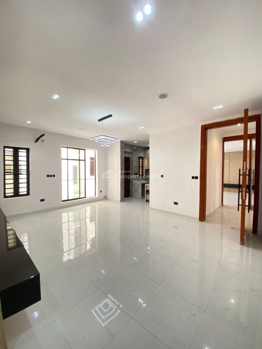 2 Bedroom Flat, Ologolo, Lekki, Lagos, Flat / Apartment for Sale