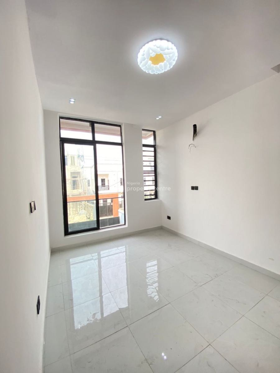 2 Bedroom Flat, Ologolo, Lekki, Lagos, Flat / Apartment for Sale