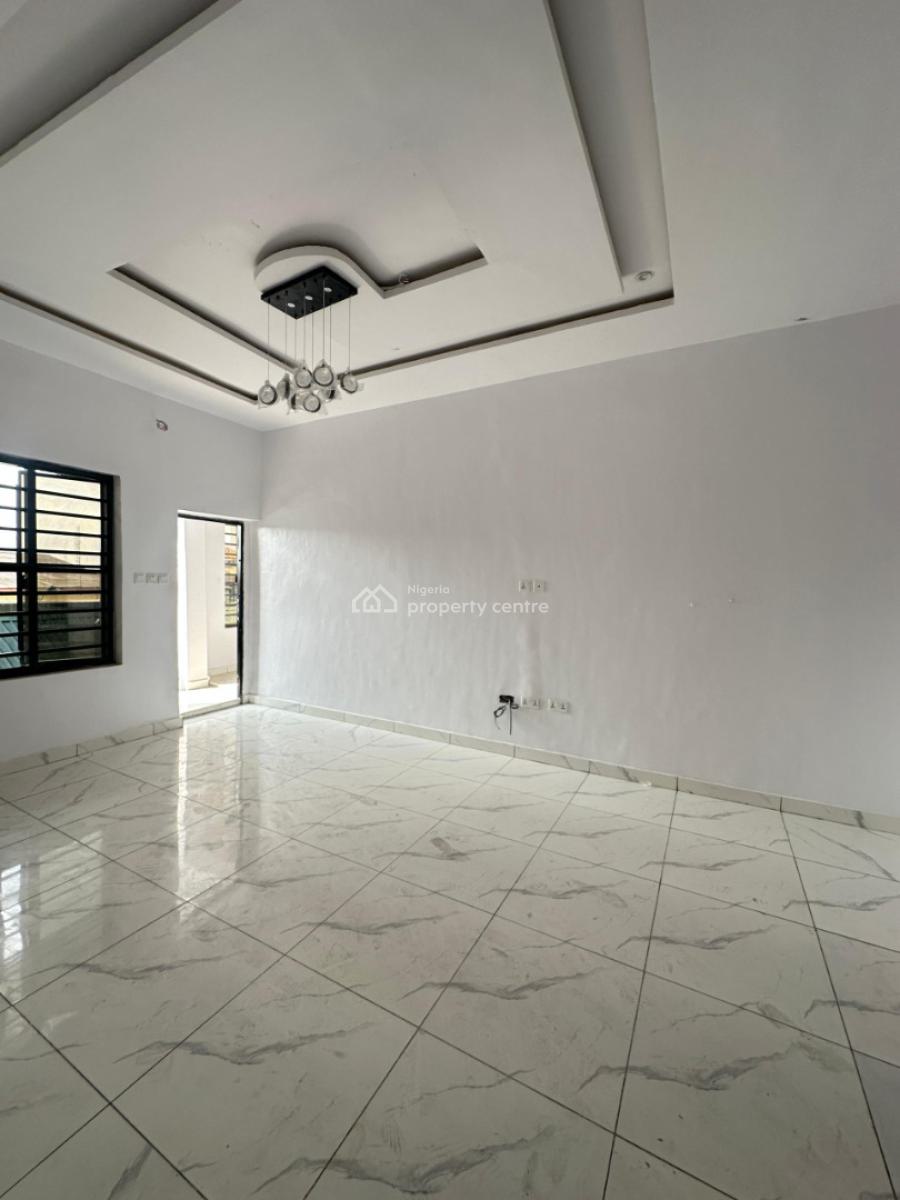 Lovely Built 3 Bedroom Apartment in a Serene Environment, Surulere, Lagos, Flat / Apartment for Rent