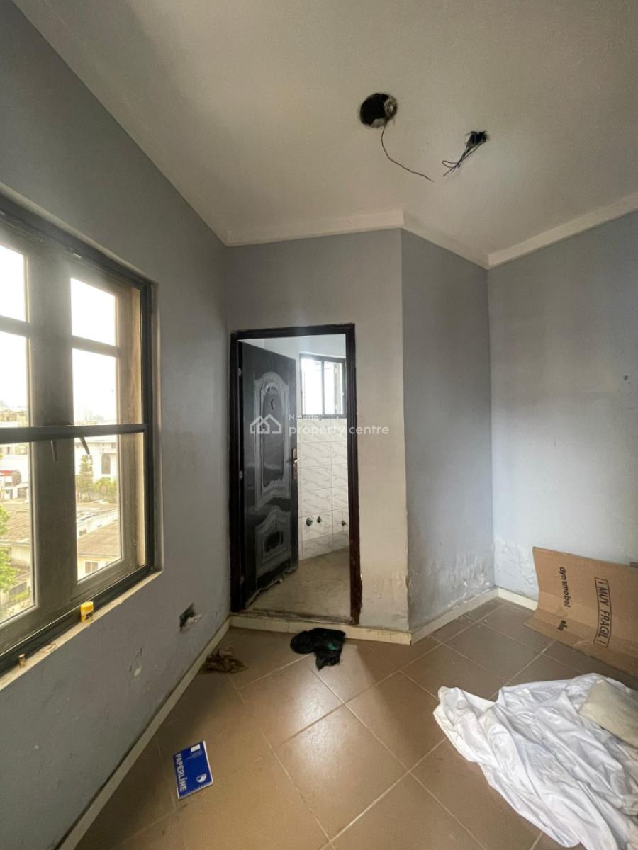 Serviced 3 Bedroom Flat with Bq and Swimming Pool Available, Victoria Island (vi), Lagos, Flat / Apartment for Rent