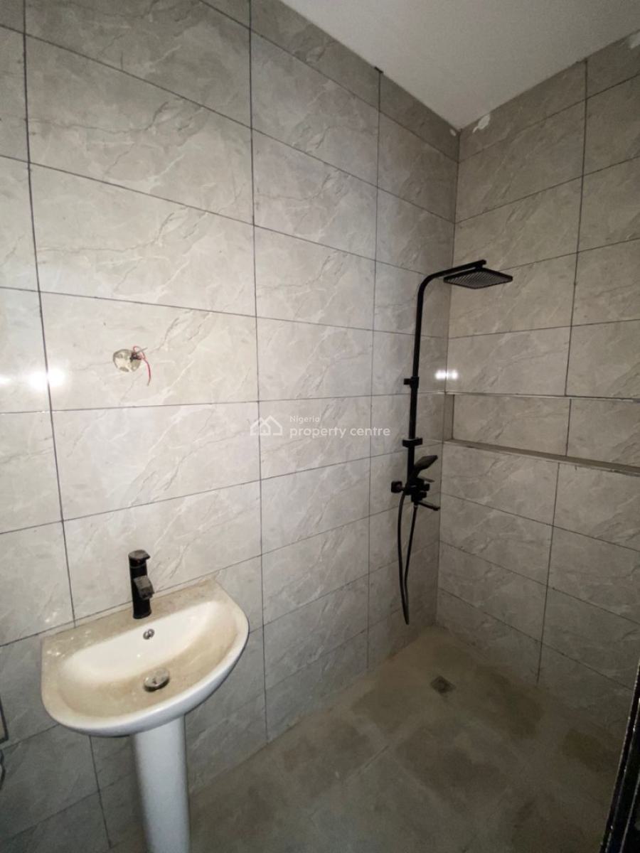2 Bedroom, Ologolo, Lekki, Lagos, Flat / Apartment for Sale