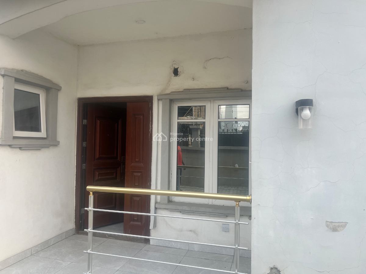 Modern Two-bedroom Flat with Spacious Living Areas, Off Admiralty Lekki Phase 1, Lekki, Lagos, Flat / Apartment for Rent