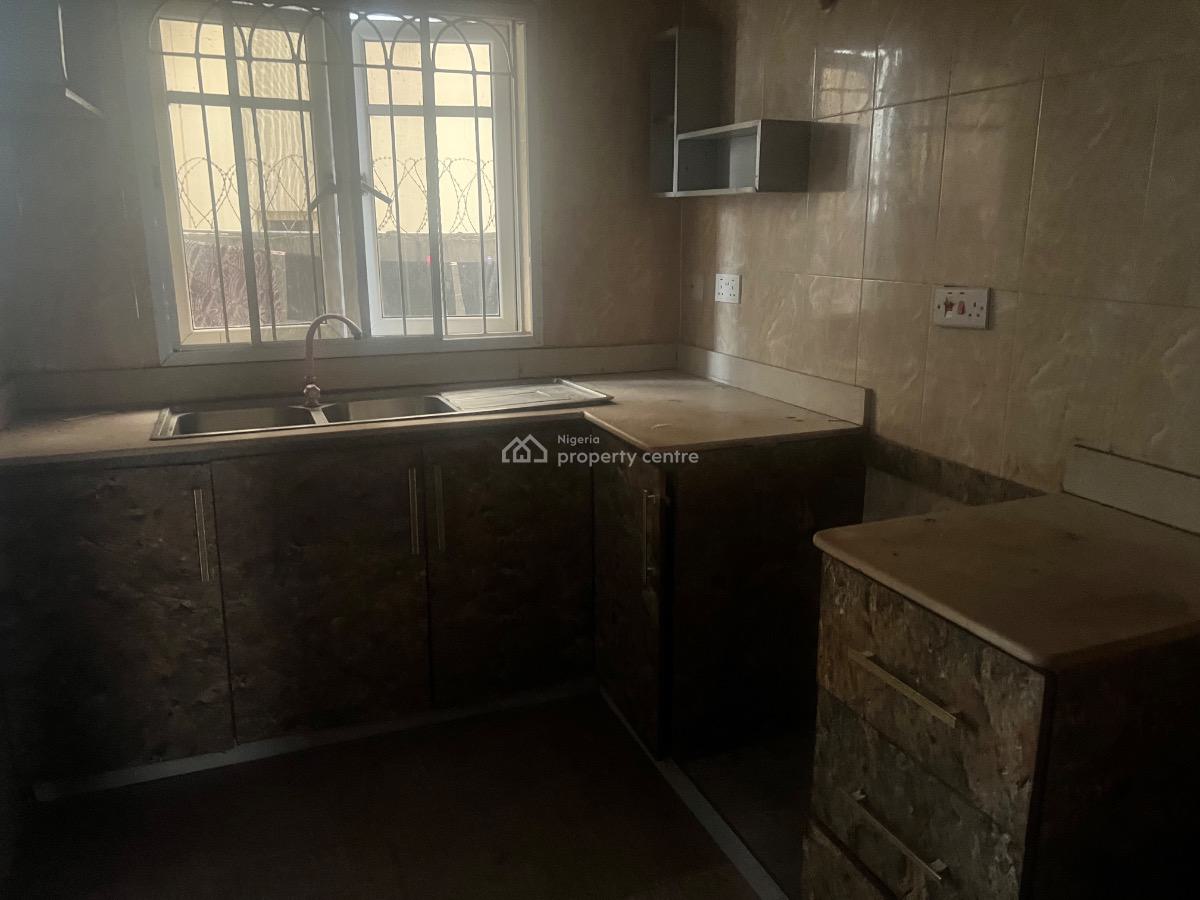 Modern Two-bedroom Flat with Spacious Living Areas, Off Admiralty Lekki Phase 1, Lekki, Lagos, Flat / Apartment for Rent